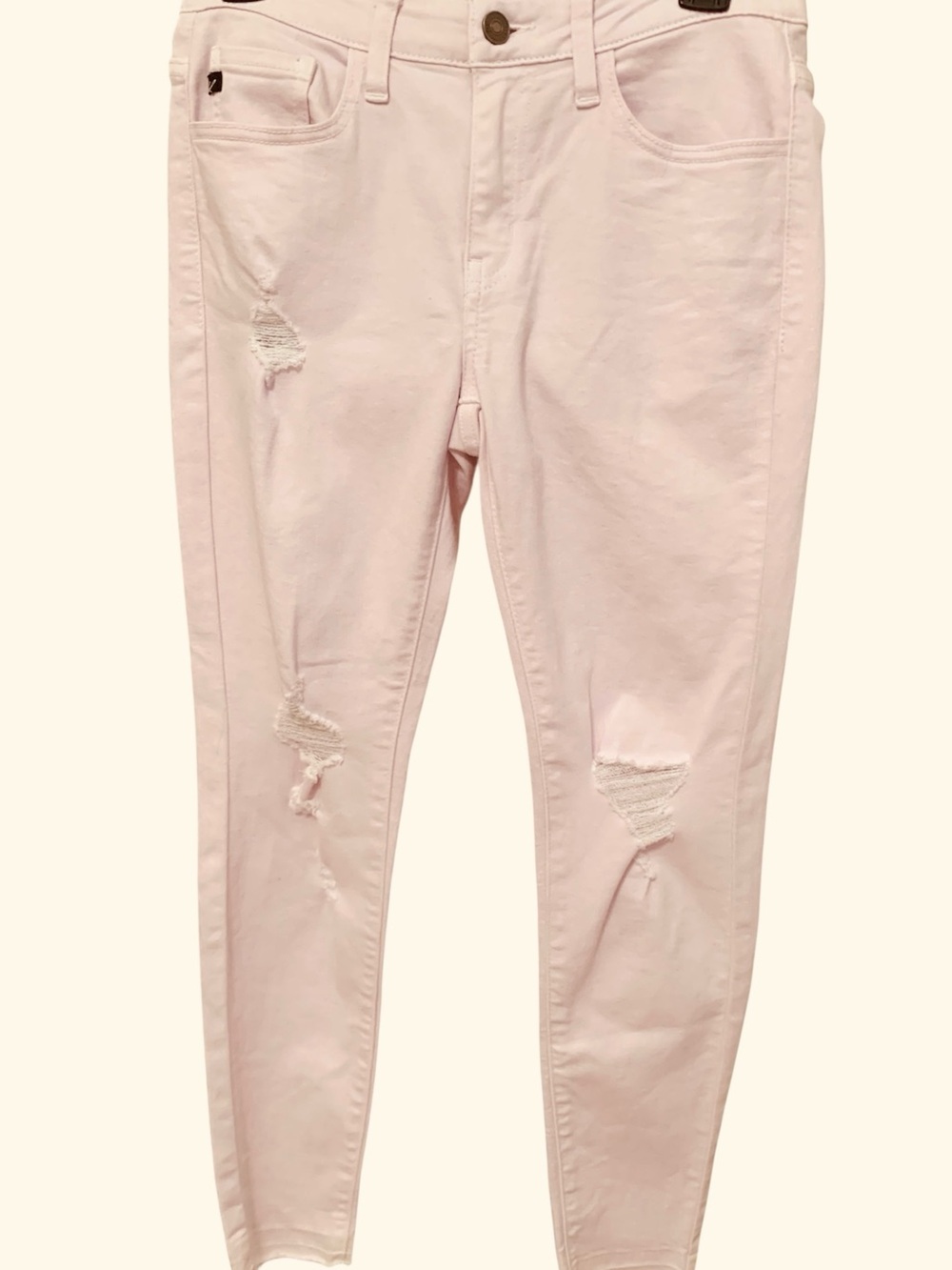 KANCAN DISTRESSED, PINK DENIM, SKINNY JEANS. FRAYED HEM. NWOT.